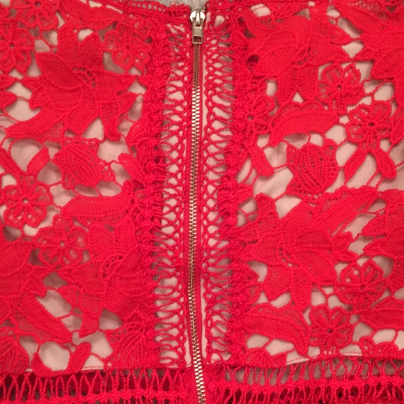 Francesca’s red lace off the shoulder dress size small - Picture 12 of 14